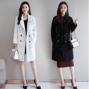 实拍秋冬新时尚外套女韩版中长款双排扣加厚仿水貂绒大衣 3件